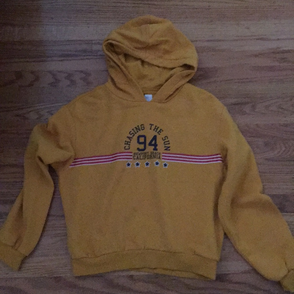 Chasing the Sun Hoodie from H&M